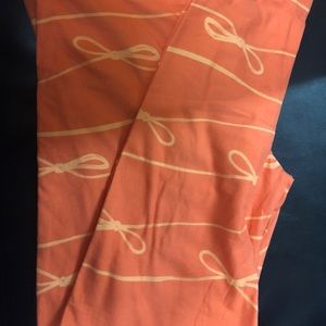 TC new peach/coral leggings